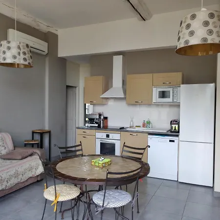 La Filature Holiday home Laudun